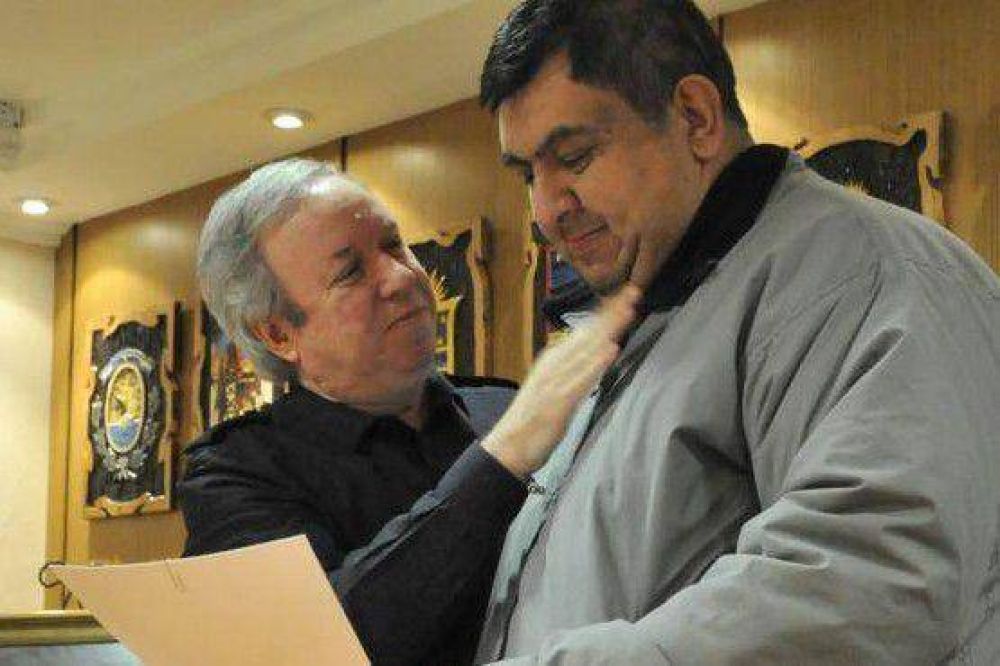 Peralta entreg� aportes a CRIGAL y Estrella del Este