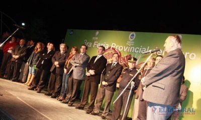 Comenz� la Feria Provincial del Libro