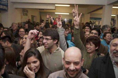 Weretilneck: �el oprobio que sufri� Bariloche de la UCR se arregla castig�ndolos en las urnas�