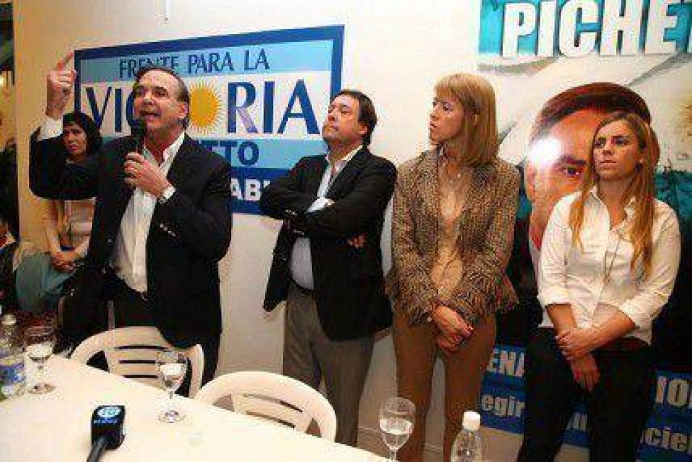 Demostraci�n de fuerza del Frente para la Victoria: llam� a �ratificar el camino�