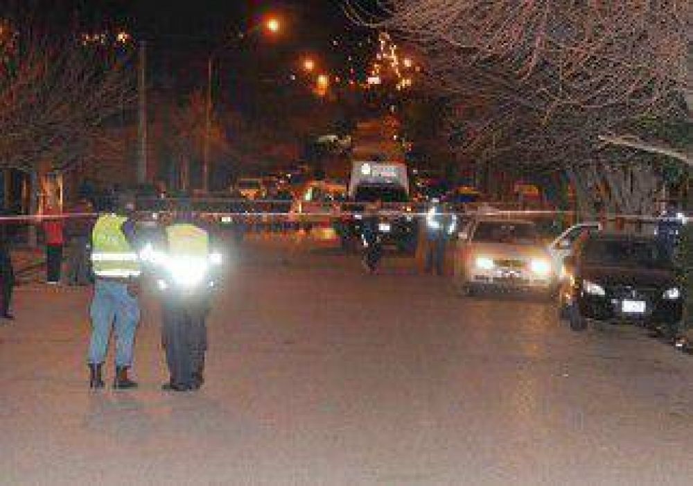 Qued� en libertad el polic�a acusado de matar a otro de catorce disparos 