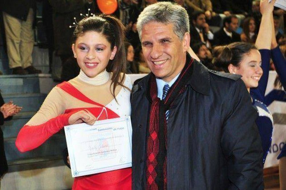 Se realiz� la apertura del torneo regional de patinaje art�stico