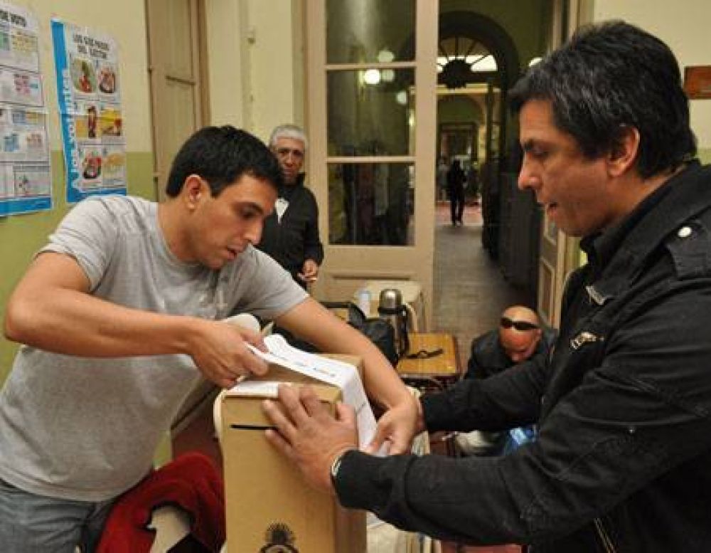 Elecciones: los presidentes de mesa ser�n los mismos de 2011
