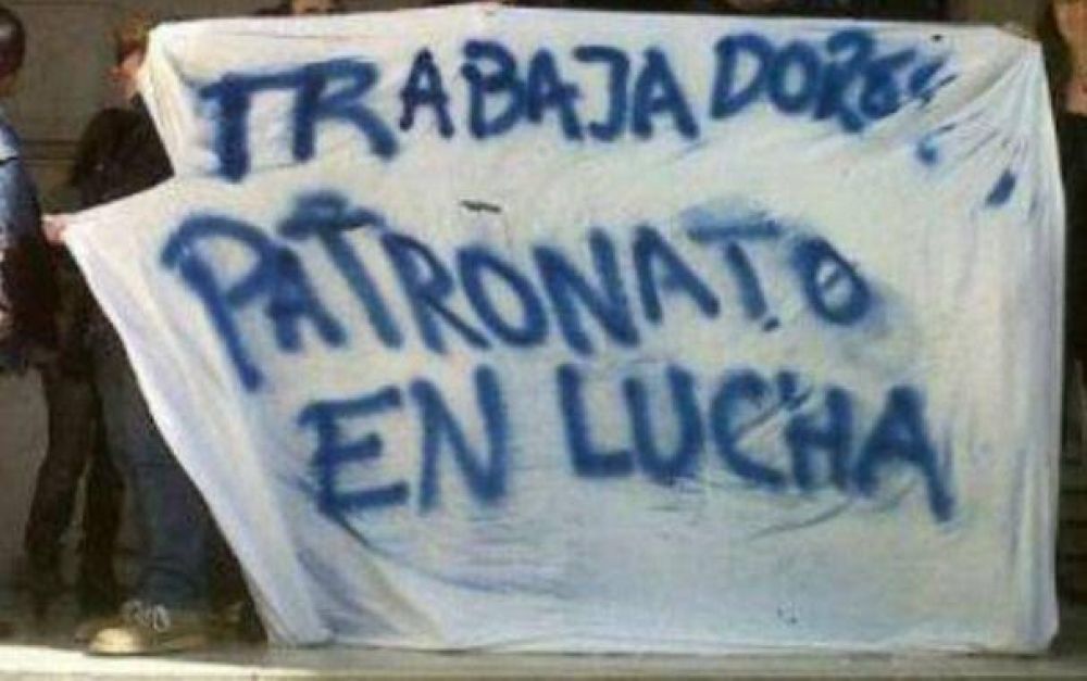 Ins�lito: 7 personas vigilan 200 arrestos domiciliarios