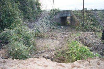 Buscan soluciones para vecinos del barrio �El Pinar�
