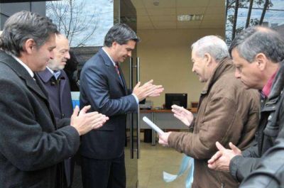 Inauguraron las obras de remodelaci�n de la sede de la Asociaci�n Bancaria