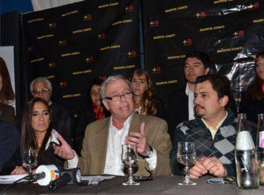Presentaron la lista 2 del Frente Renovador 	  