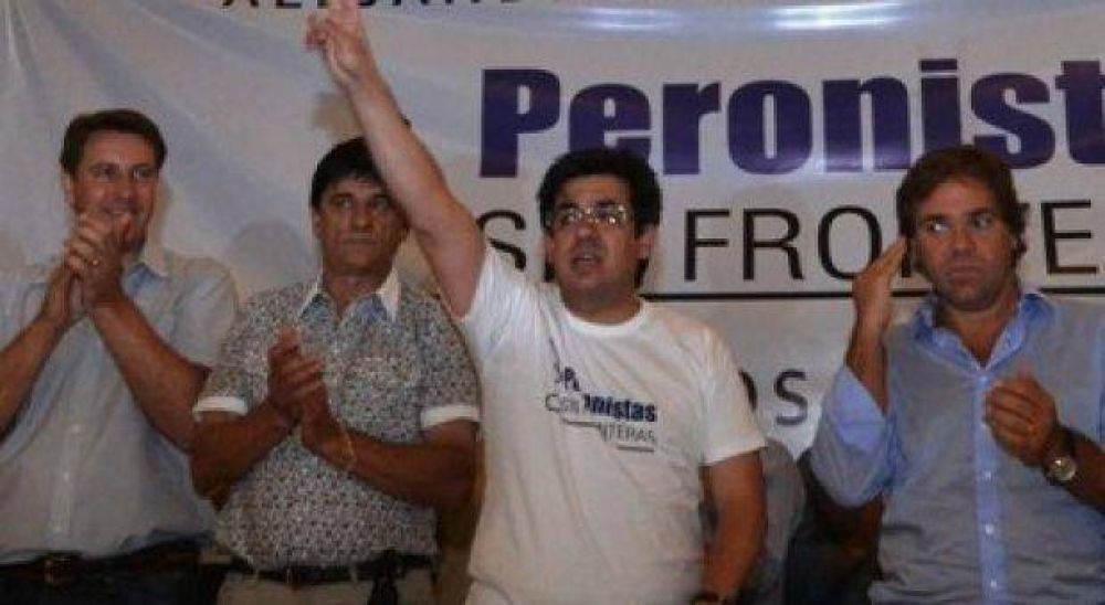 Primarias: Ministro de Scioli le planta competencia a las listas de dos intendentes �K�