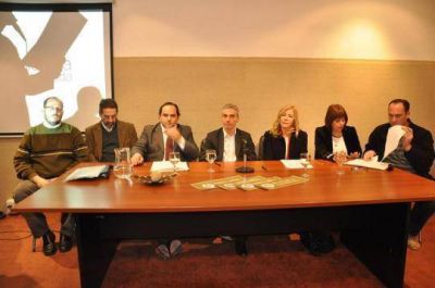 El Gobierno Local dar� conectividad a 80 escuelas de la ciudad