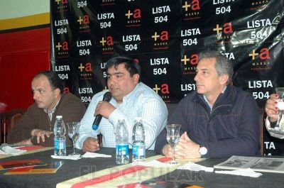 El Frente Renovador lamatritense present� su lista para las PASO