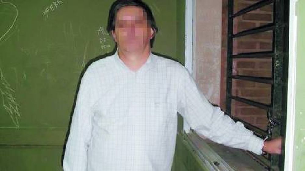 Era gerente de una empresa: Un ingeniero acusado de ocho violaciones se ahorc� en prisi�n