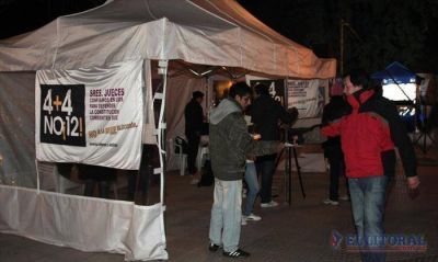 Un aliado K impugn� la re-re de Alterats