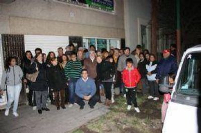   Con el temporal a cuestas, Das Neves espera m�s de mil j�venes en Gaiman