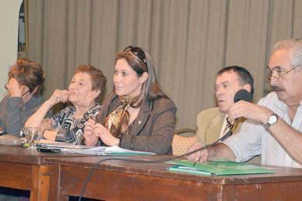 Asamblea decidi� por unanimidad expulsar a Mario Lastra de SUPeH
