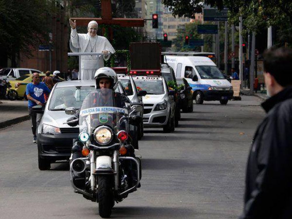 Visita papal dejar� US$ 540 millones a Brasil