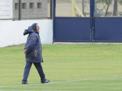 Russo: "Buscaremos los jugadores que tengan ganas de estar en Rosario Central"