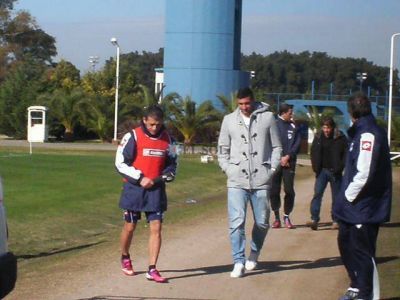Boghossian se reuni� con Vivas en Ezeiza