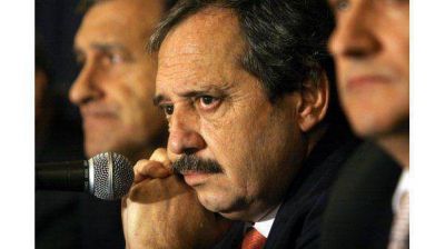 Alfons�n: "Massa es la opci�n para restaurar ideas de los '90"