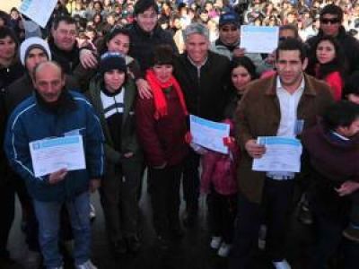Poggi entreg� m�s preadjudicaciones