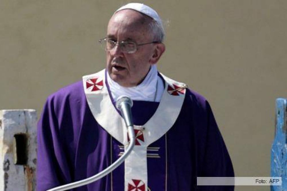 Francisco llega a una R�o blindada para la cita mundial con los j�venes
