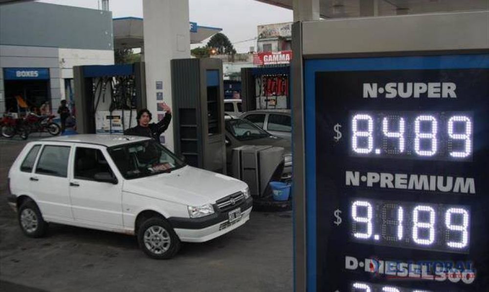 Los combustibles llegaron al tope del congelamiento de precios en tres meses