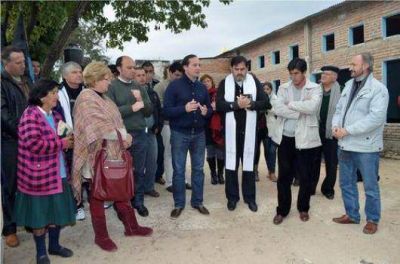 "Venimos a hacernos cargo de las necesidades de los correntinos"