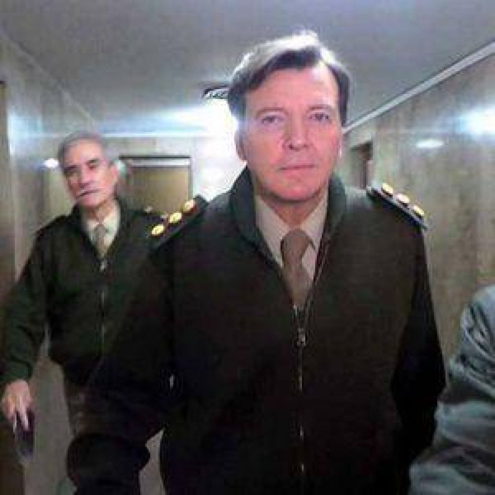 A pesar de los pedidos, el kirchnerismo sostiene a Milani como jefe del Ej�rcito