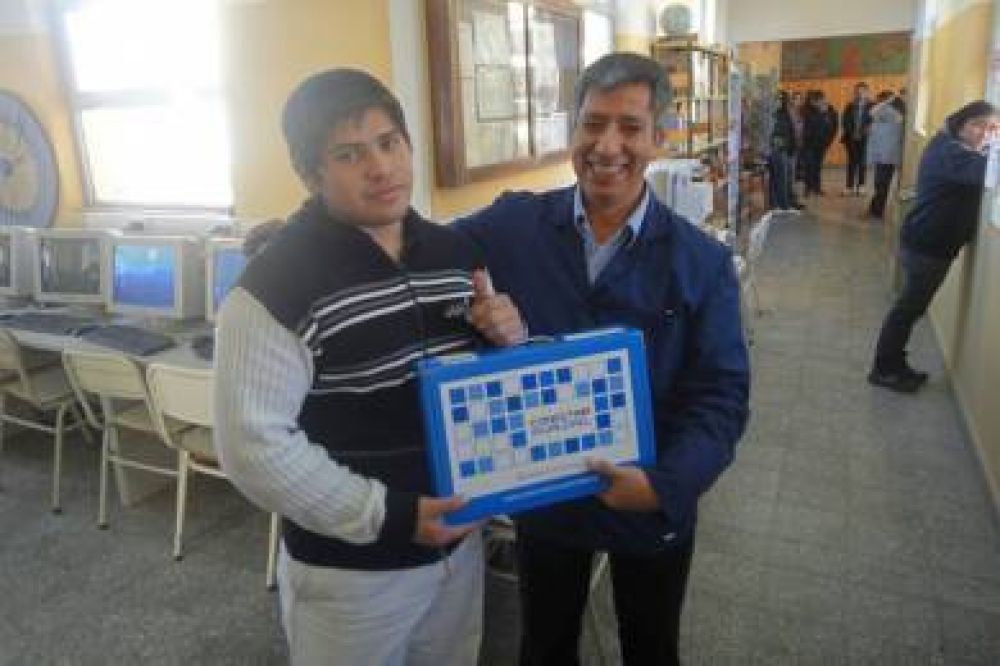 En octubre se completar�a la entrega de netbooks en toda la provincia