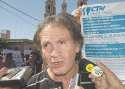 Municipales amenazan con un paro en todo el pa�s