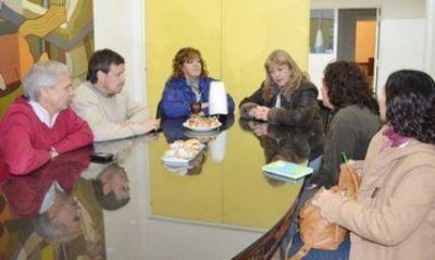 Candidatos del FpV estudian medidas para mejorar el sistema de salud municipal