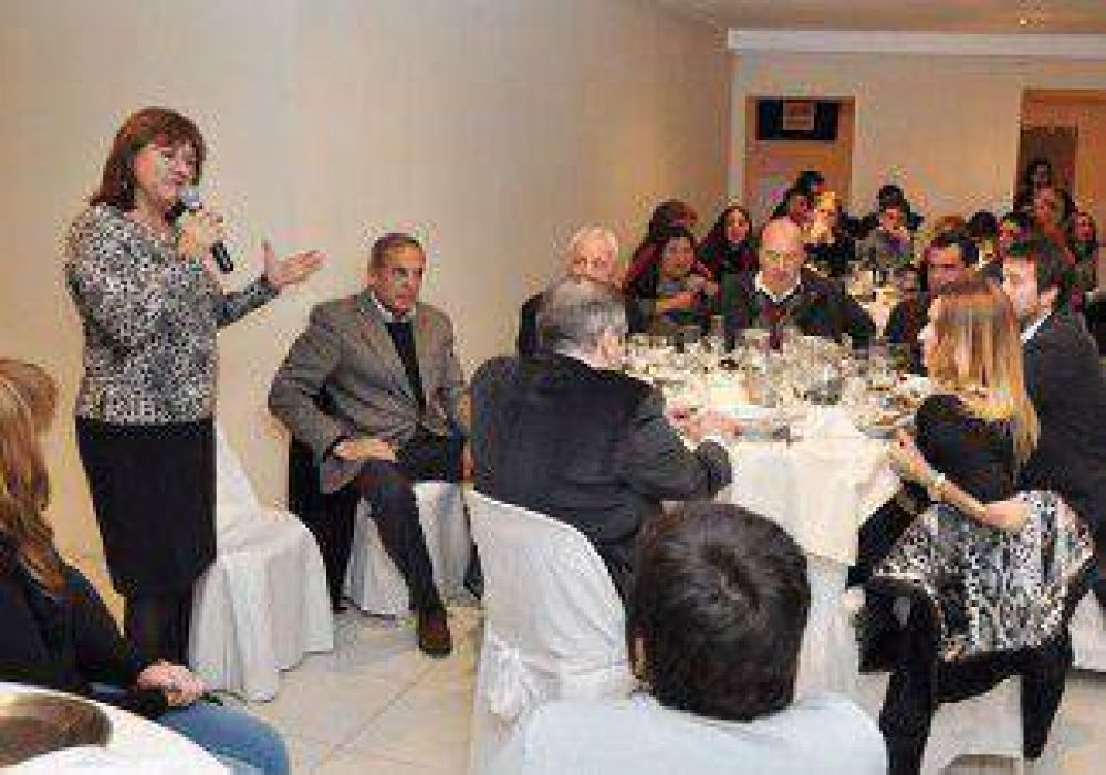 Buscar�n respaldar con fondos nacionales los programas de salud 