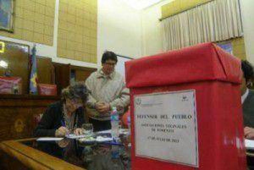 Walter Rodr�guez: �La Defensor�a del Pueblo tiene que ser abierta y hay que bajar adonde haya cosas para solucionar�