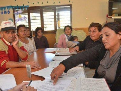 Acusan a la directora de una escuela de malversar fondos