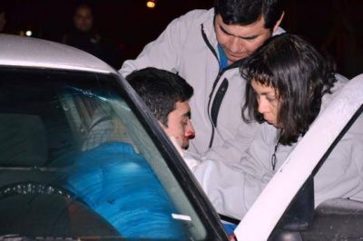 Un herido tras chocar con auto estacionado