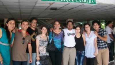 J�venes catamarque�os reciben hoy el t�tulo de m�dicos en Cuba