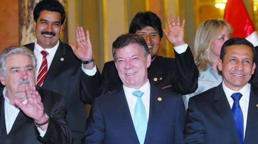 Cumbre de Venezuela y Colombia para intentar recomponer el v�nculo