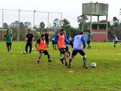 Crucero prepara el debut en la copa de Invierno