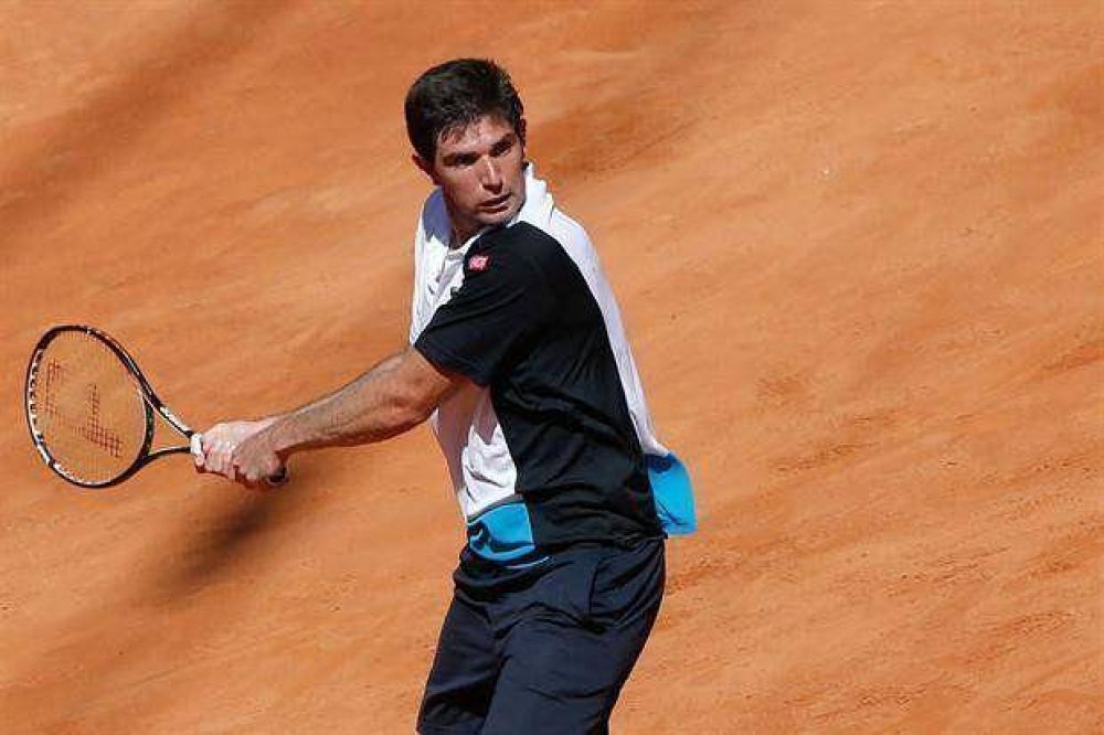 Federico Delbonis estuvo cerca del triunfo, pero Fognini grit� campe�n en Hamburgo