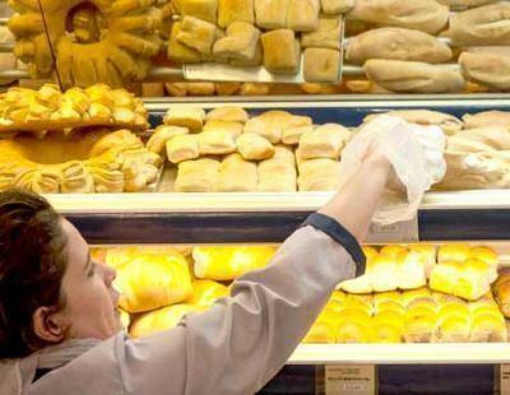 El kilo de pan en Jun�n cuesta entre 15 y 22 pesos y la venta cay� cerca de un 30 por ciento en los mostradores