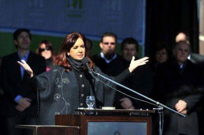 "Los otros opinan, nosotros mostramos lo que hicimos"