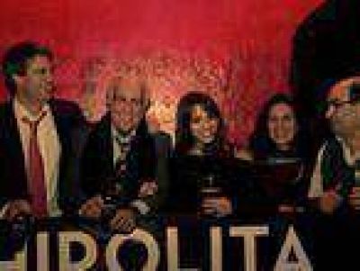 Prat Gay, Donda, Gil Lavedra y Tumini: una familia rodante en campa�a