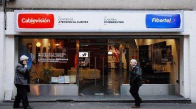 Miles de usuarios de Fibertel y Cablevisi�n, sin servicio