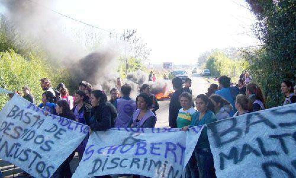Trabajadores de Kromberg denuncian represi�n policial