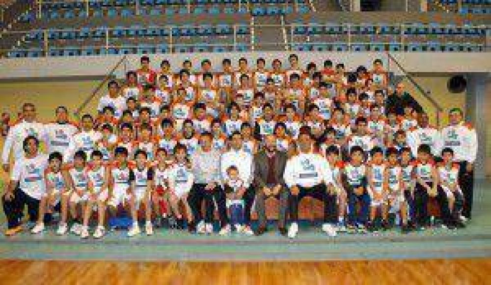 El gobernador en el Campus del Huevo S�nchez