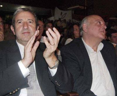 Present� candidatos el acuerdo UCR-Confe