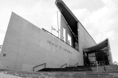 Le vaciaron un cargador y vivi� para contarlo (su agresor condenado a 5 a�os)