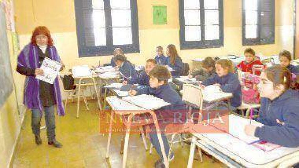 Muchos ni�os faltaron a clases por la ola polar en la provincia