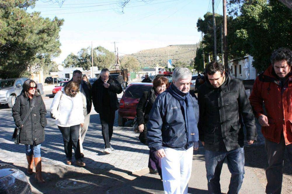 Puerto Pir�mides: Das Neves escuch� variados reclamos de los vecinos