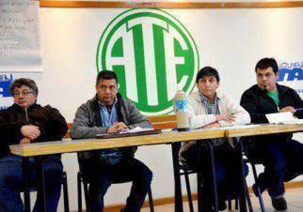 ATE acept� la oferta salarial para Salud y UPCN la rechaz� 