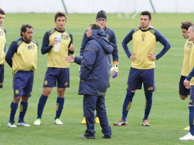 Central suma complicaciones en defensa al no llegar los refuerzos